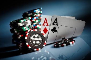astonbet link Diamond Empire mobile interface showing bet configuration and spin button